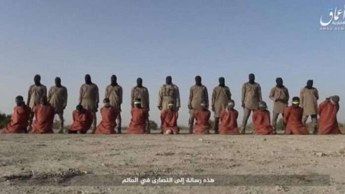 no natal estado islamico divulga video decapitando onze refens cristaos