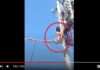 video mulher surta e caminha despida em fiacao eletrica sofre descarga eletrica e cai